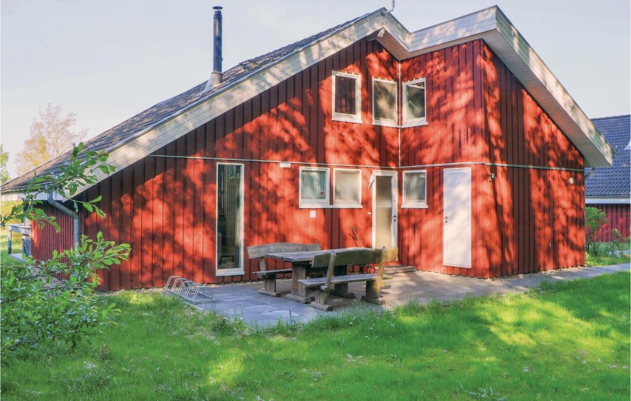 Cozy Home In Rechlin With Wifi Exterior photo