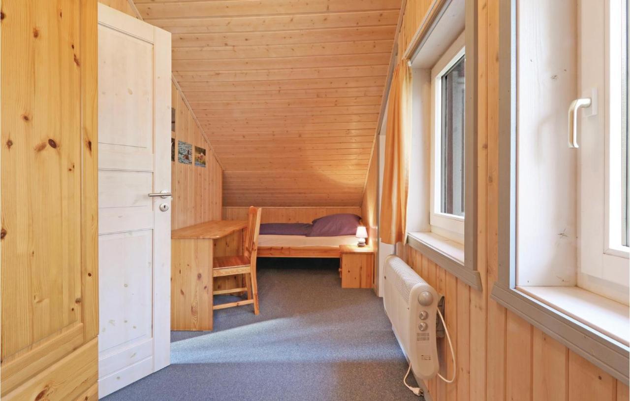 Cozy Home In Rechlin With Wifi Exterior photo