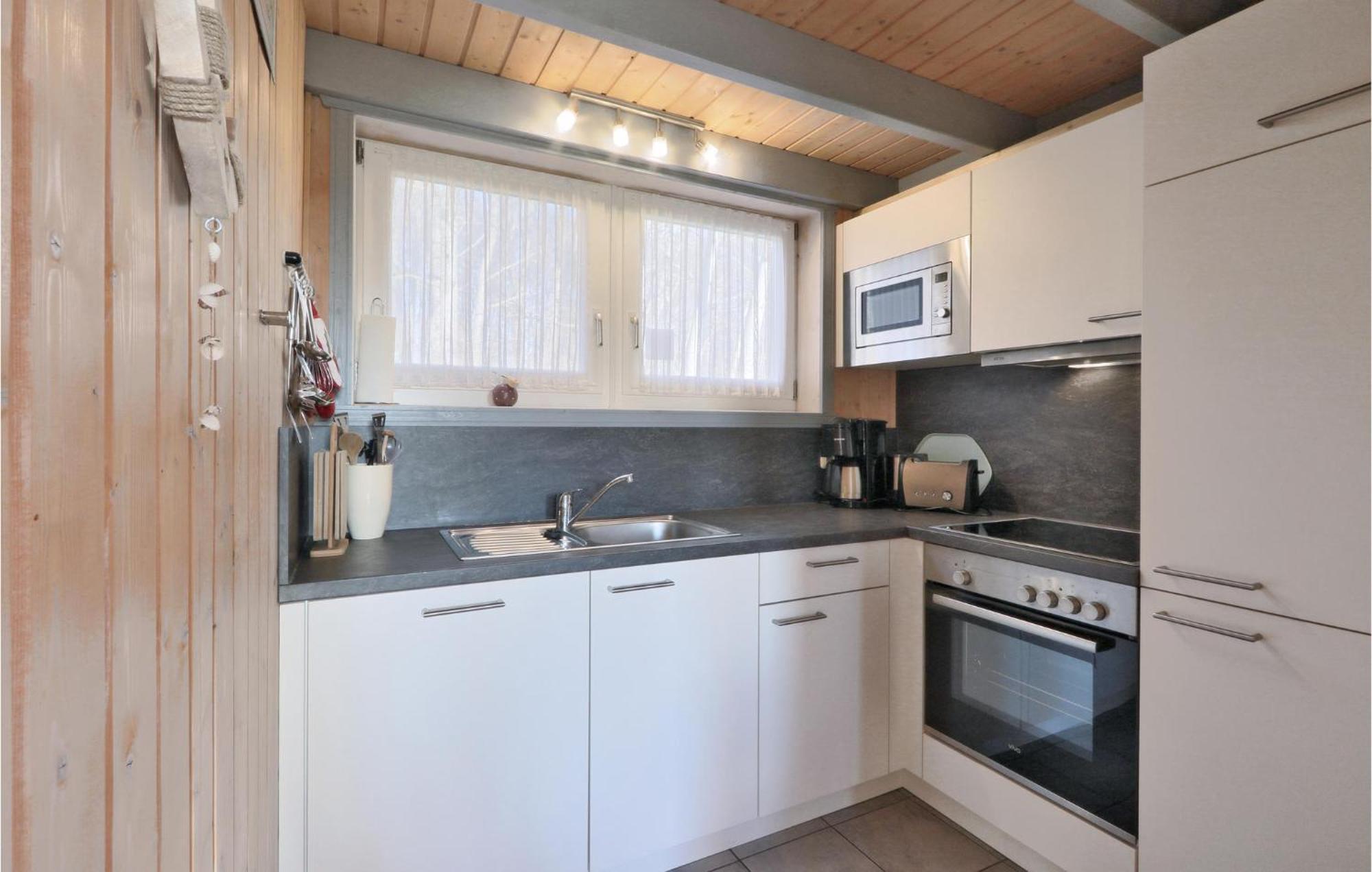 Cozy Home In Rechlin With Wifi Exterior photo